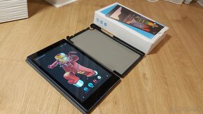 Lenovo TAB 3 8 tablet - 3