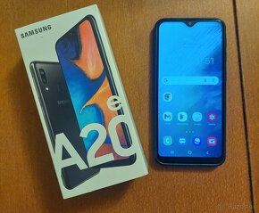 Samsung Galaxy A20e - 3