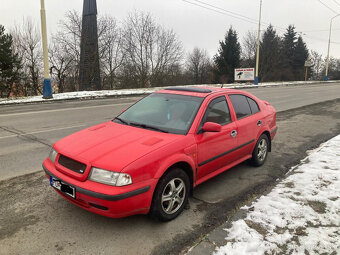 Predám škoda octavia 1.6 benzin - 3