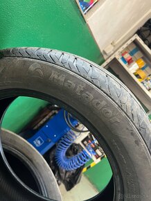 Predám Letnú sadu pne 195/55 R16 XL Dezén 6/7mm Matador - 3