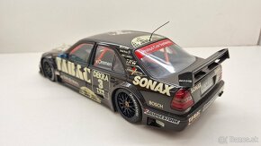 1:18 MERCEDES-BENZ C-CLASS, No.3 - 3