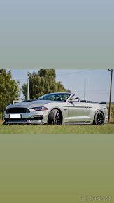 PRENÁJOM Ford Mustang 5.0 Cabrio - 3