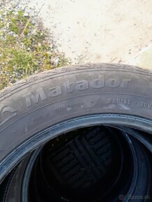 205/55R16 - 3