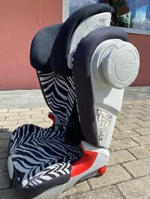 Predám autosedačku Britax Römer Kidfix SICT - 3