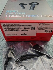 ASUS ROG CETRA TRUE WIRELESS - 3