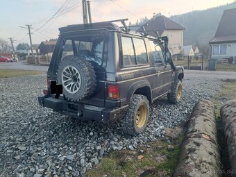 Predám mitshubishi pajero 1 2.5 tdi - 3