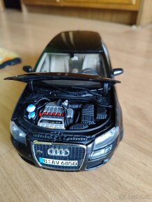 Kyosho Audi A3 1/18 - 3