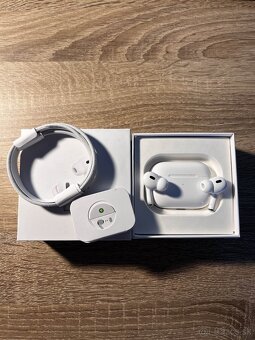 Apple AirPods 2 Pro - 3