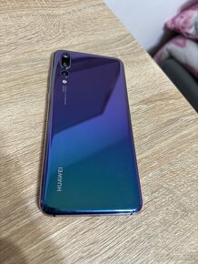 Huawei P20 Pro - 3