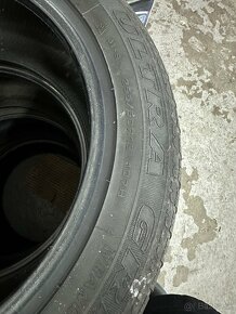 255/50 r19 - 3