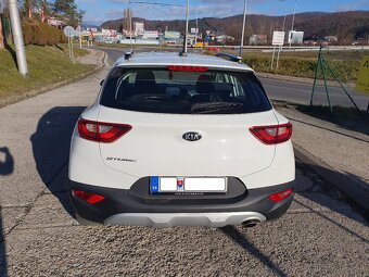 Kia Stonic Hatchback Automat (47 tis km) - 3