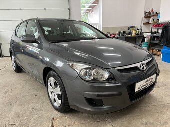 Hyundai i30 1.4i 16V BLUE DRIVE PLNÁ SERVISKA - 3