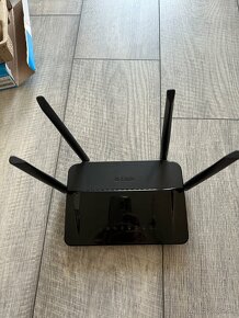 Predám Wifi Router D-Link DIR 842 AC 1200 - 3