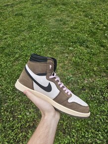 Travis Jordan 1 High Reverse Mocha - 3