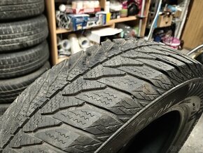 Predám zimné pneumatiky Matador 165/70R14 - 3