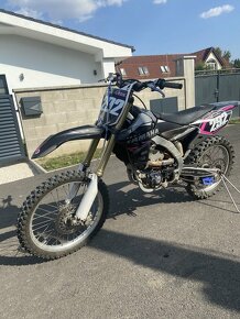 Yamaha yzf 250 - 3