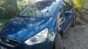 FORD GALAXY Ghia BENZIN 7-miestny 180.000 km - 3