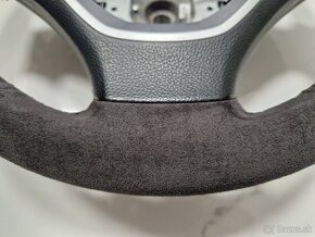 Volant bmw x5,6 alcantara - 3