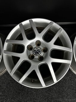 Alu VW 5x100 16" 1J0601025AN - 3