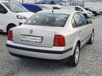 Volkswagen Passat 1.6 B5 - 3