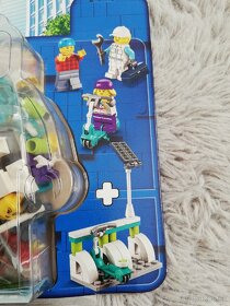 LEGO 40526 Elektrické kolobežky s nabíjacou stanicou - 3