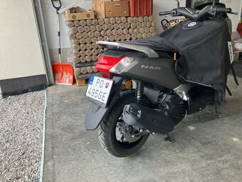 Yamaha NMax - 3