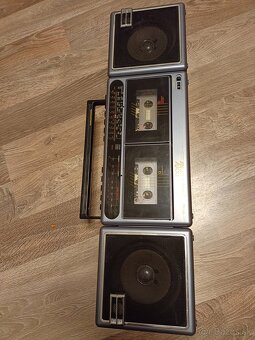 Grundig party center 2200, radiomagnetofon retro 2 kazeťák - 3