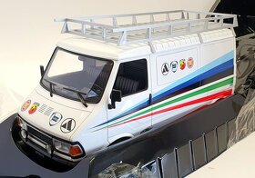 Fiat 242 Van Rallye  Assistance Fiat Abarth 1980 1:18 IXO - 3