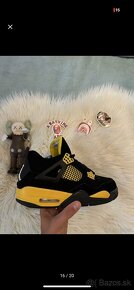 Jordan 4 Nike - 3