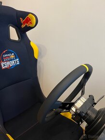 Playseat + Thrustmaster - 3