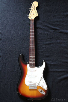 Squier Classic Vibe Stratocaster - 3