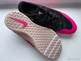 Damske Nike Cierno Ruzove Tenisky 38.5 - 3