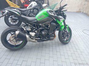 Kawasaki Z 900 - 3