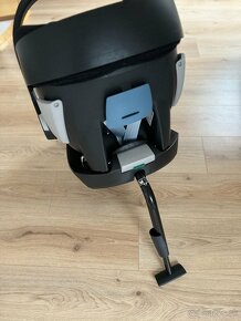 Cybex Aton 5 + base 2-fix - 3