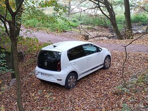 Predam volkswagen e-up - 3