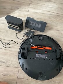 Roboticky vysavac Xiaomi Mi Vacuum Mop Pro Black - 3