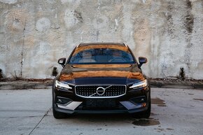 Volvo V60 Cross Country D4 2.0L Cross Country Geartronic AWD - 3