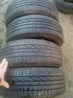 205/60 r16 letné dobrom stave - 3