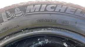 205/60r16 92H  Michelin   zimne - 3