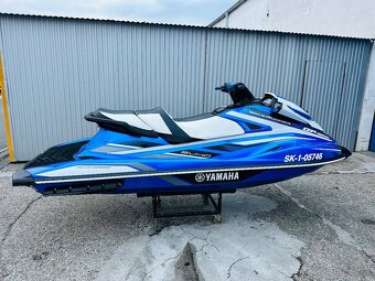 YAMAHA GP 1800 - 3