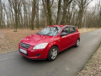 Predám Kia Ceed 1.4 benzín 77kw - 3