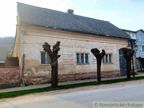 Historický dom v pamiatkovej zóne obce Štítnik čakajúci na - 3