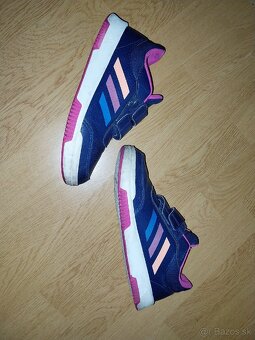 Tenisky adidas - 3