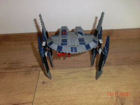 Lego Star Wars Hyena Droid Bomber - 3