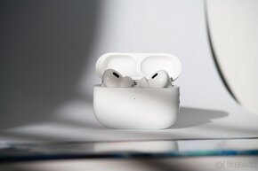 Apple Airpods Pro 2 gen  POZRI POPISOK  - 3