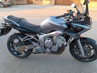 Yamaha FZ6 Fazer - 3