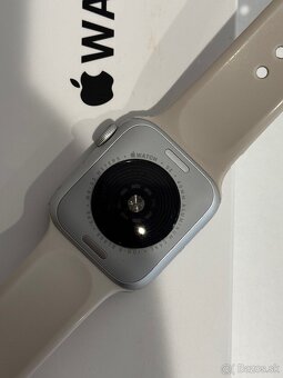 Apple Watch SE 2022 - 3