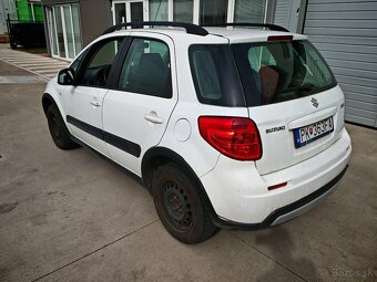 Suzuki SX4 2012 1.6 benzín - 3