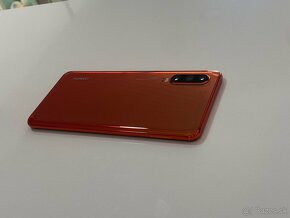 Huawei P30 Red 6/128GB dobry stav - 3
