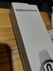 Samsung Galaxy Watch 4 - 3